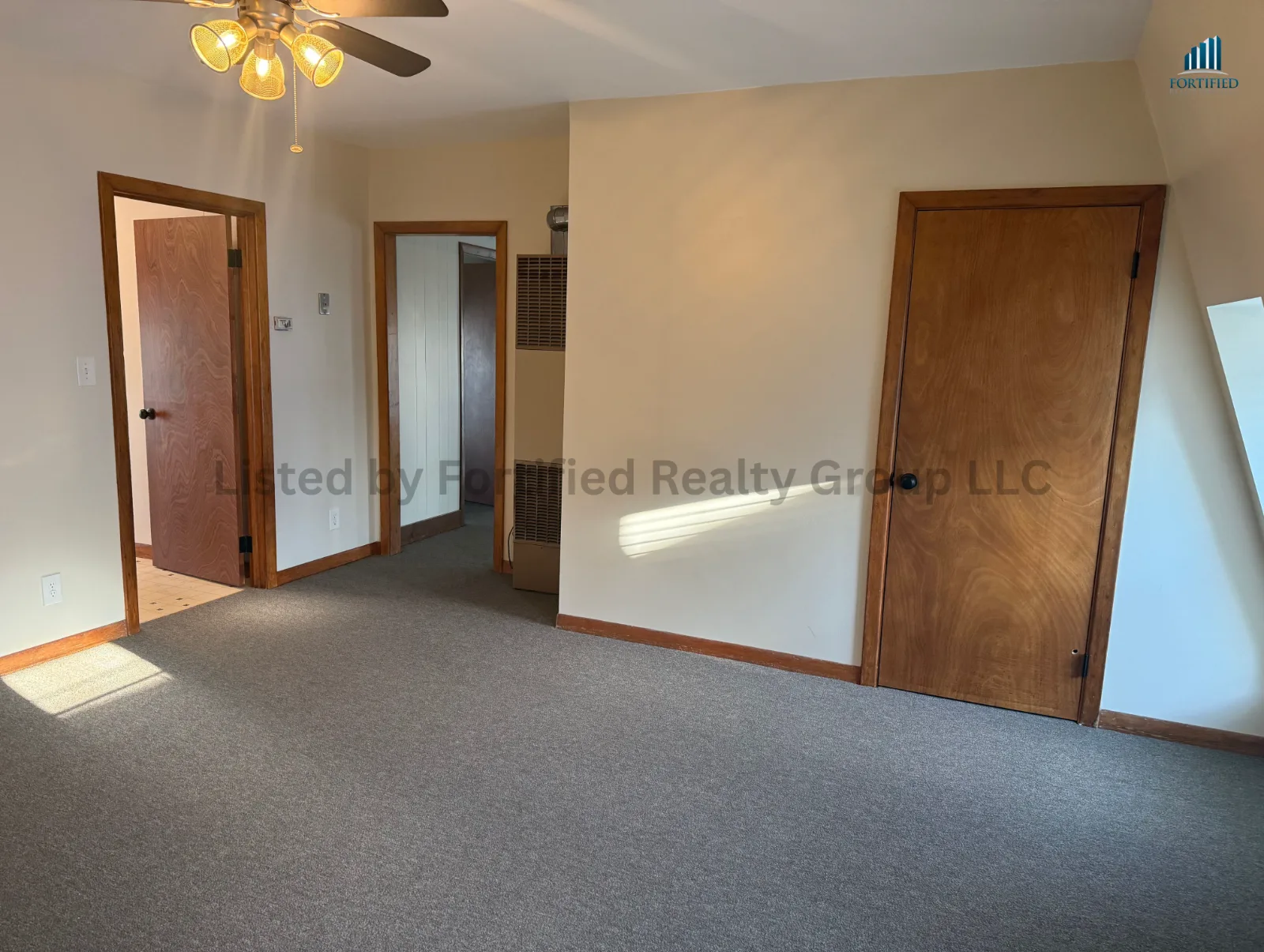 Living room — 825 Plymouth Ave #3, Fall River MA