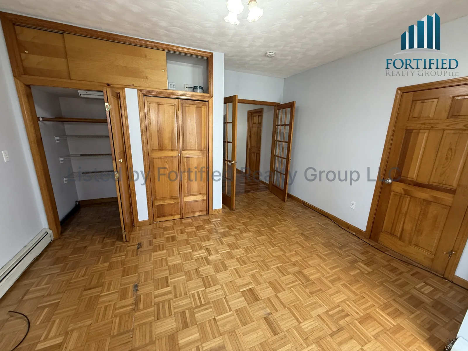 Living room — 46 Pitman St #Unit 2F, Fall River MA